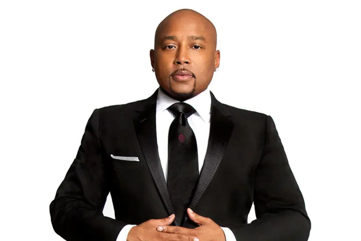 How Daymond John Turned FUBU Into a Billion-Dollar Brand (1)