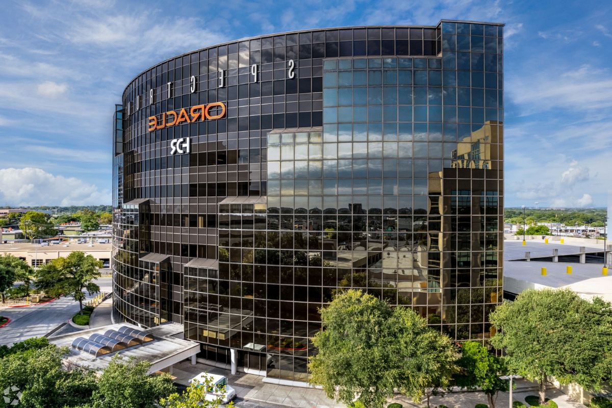 Big Tech Loses $1.35 Trillion (2)