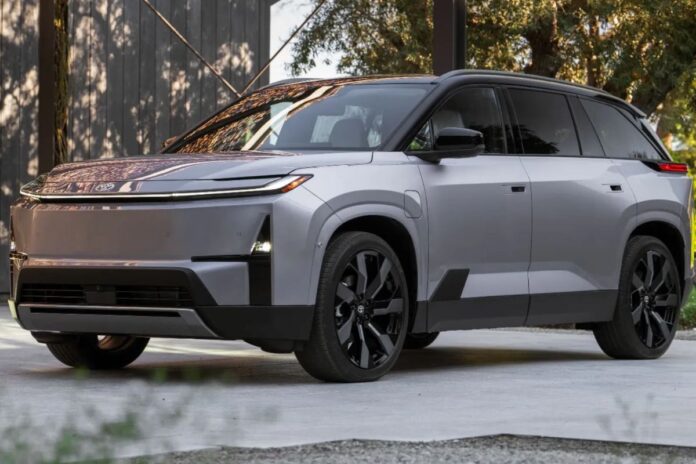Toyota to Launch All-Electric Highlander SUV in U.S. in 2026 (1)
